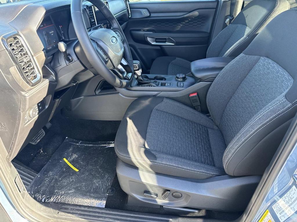 new 2025 Ford Ranger car, priced at $44,375