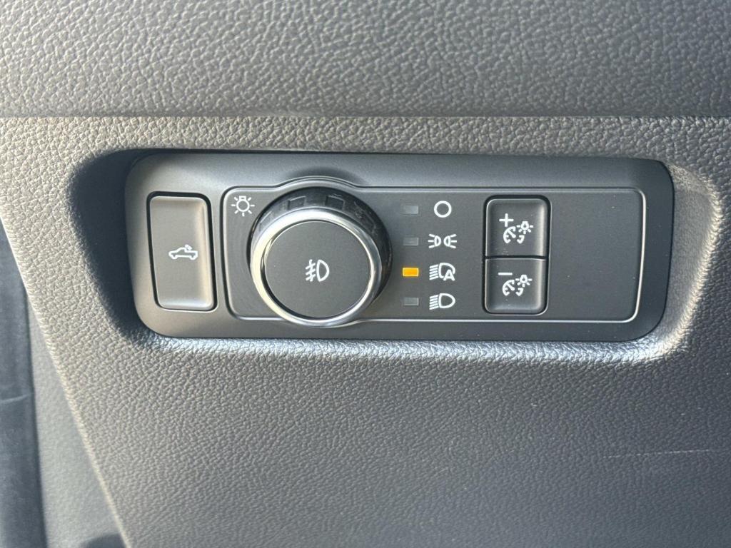 new 2025 Ford Ranger car, priced at $44,375