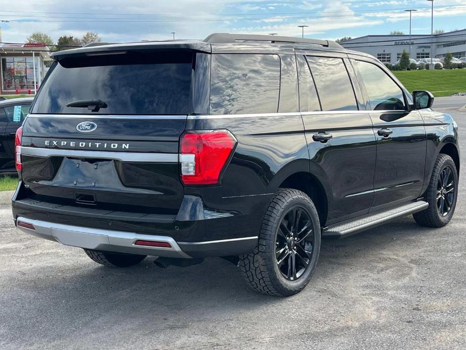 new 2024 Ford Expedition car, priced at $71,615