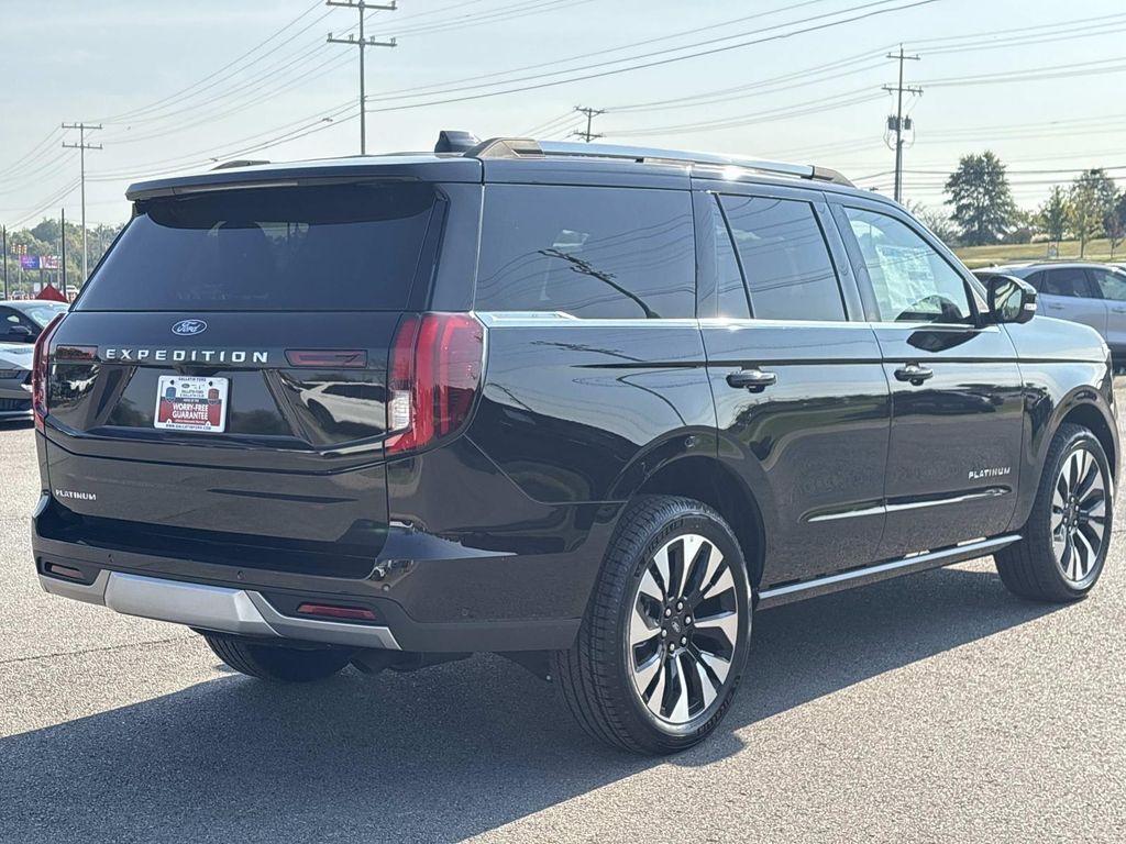 new 2025 Ford Expedition car, priced at $80,450