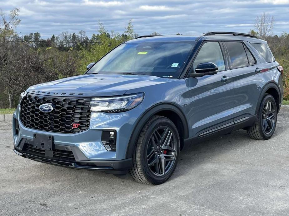 new 2025 Ford Explorer car, priced at $64,300