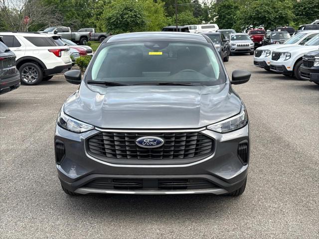 new 2025 Ford Escape car, priced at $30,980