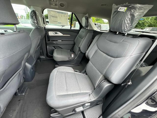 new 2025 Ford Explorer car, priced at $42,199