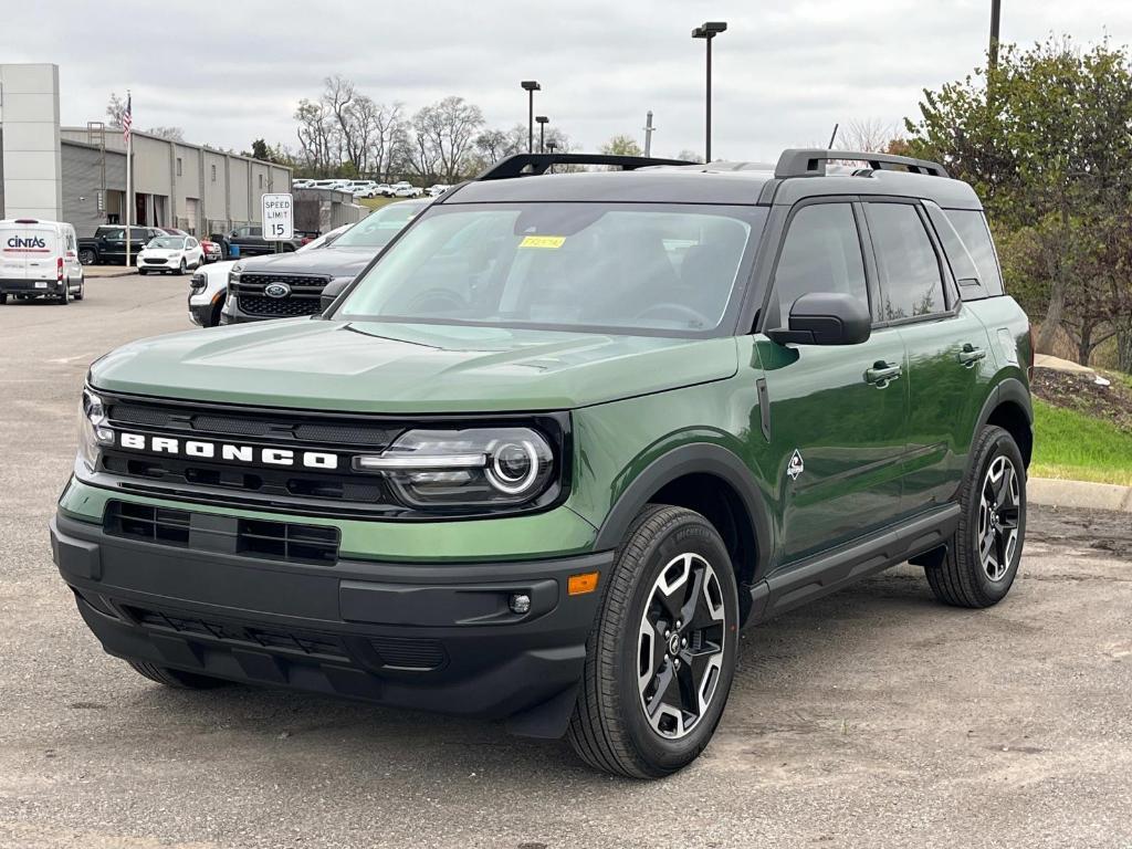 new 2024 Ford Bronco Sport car, priced at $38,215