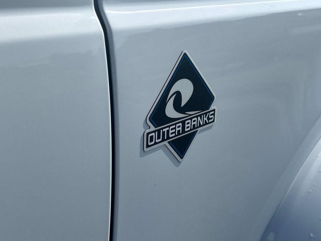 new 2025 Ford Bronco car, priced at $47,946