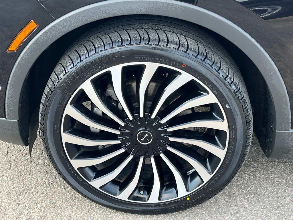 used 2022 Lincoln Nautilus car, priced at $35,944