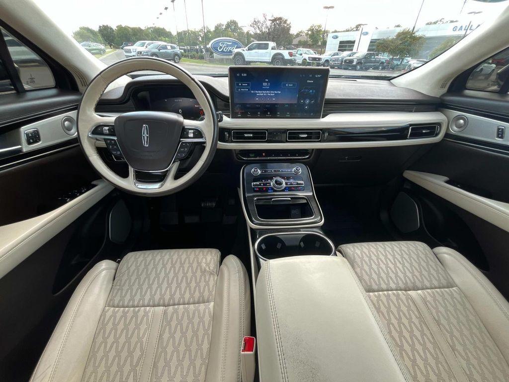 used 2022 Lincoln Nautilus car, priced at $35,944