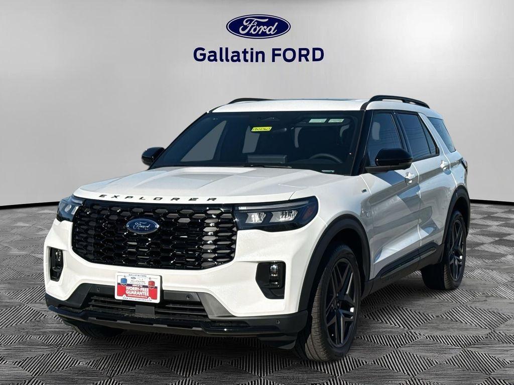new 2025 Ford Explorer car, priced at $50,492