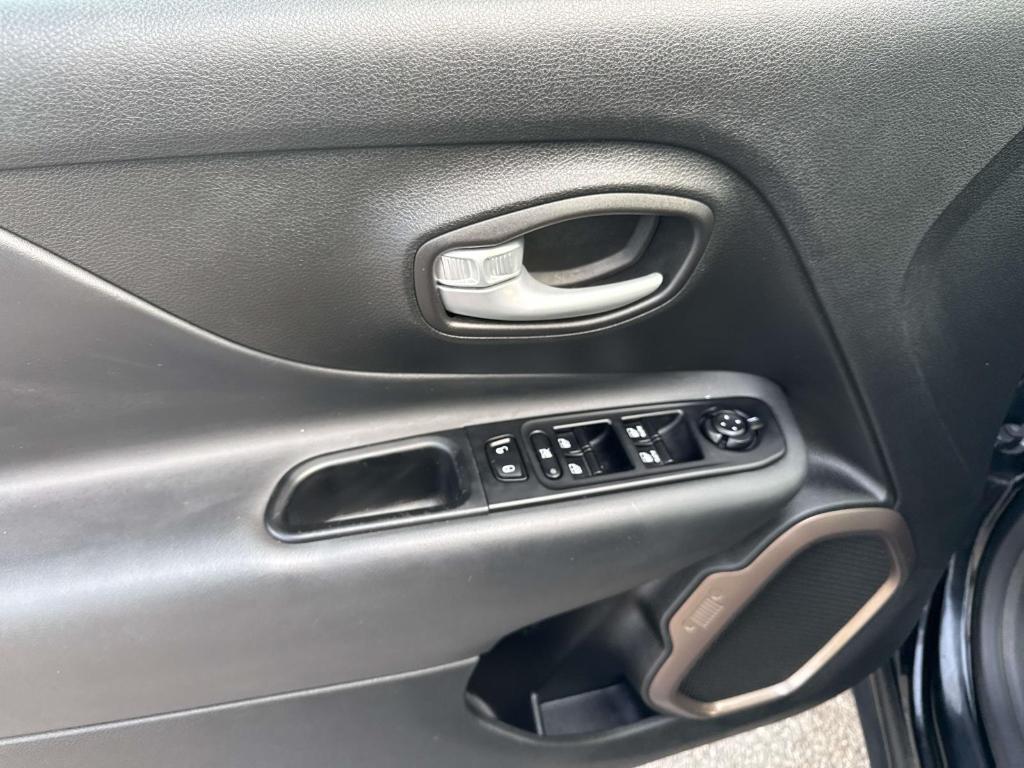 used 2023 Jeep Renegade car, priced at $22,944