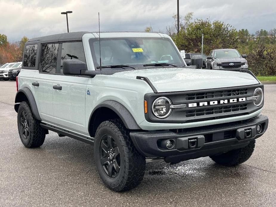 new 2024 Ford Bronco car, priced at $53,895