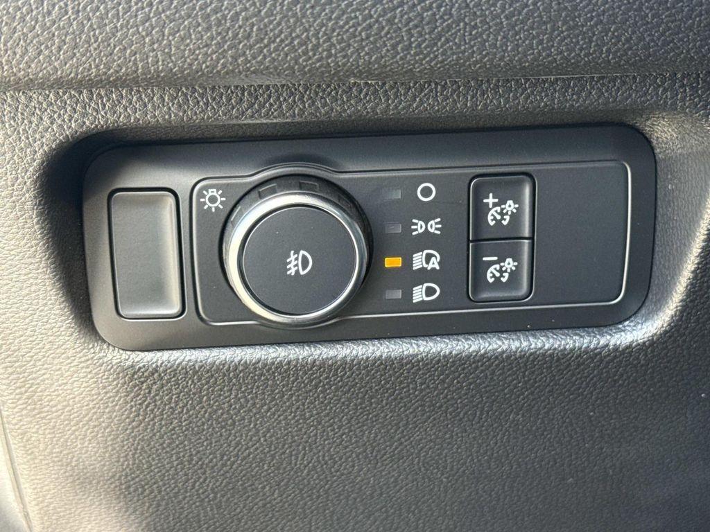 new 2025 Ford Ranger car, priced at $36,975