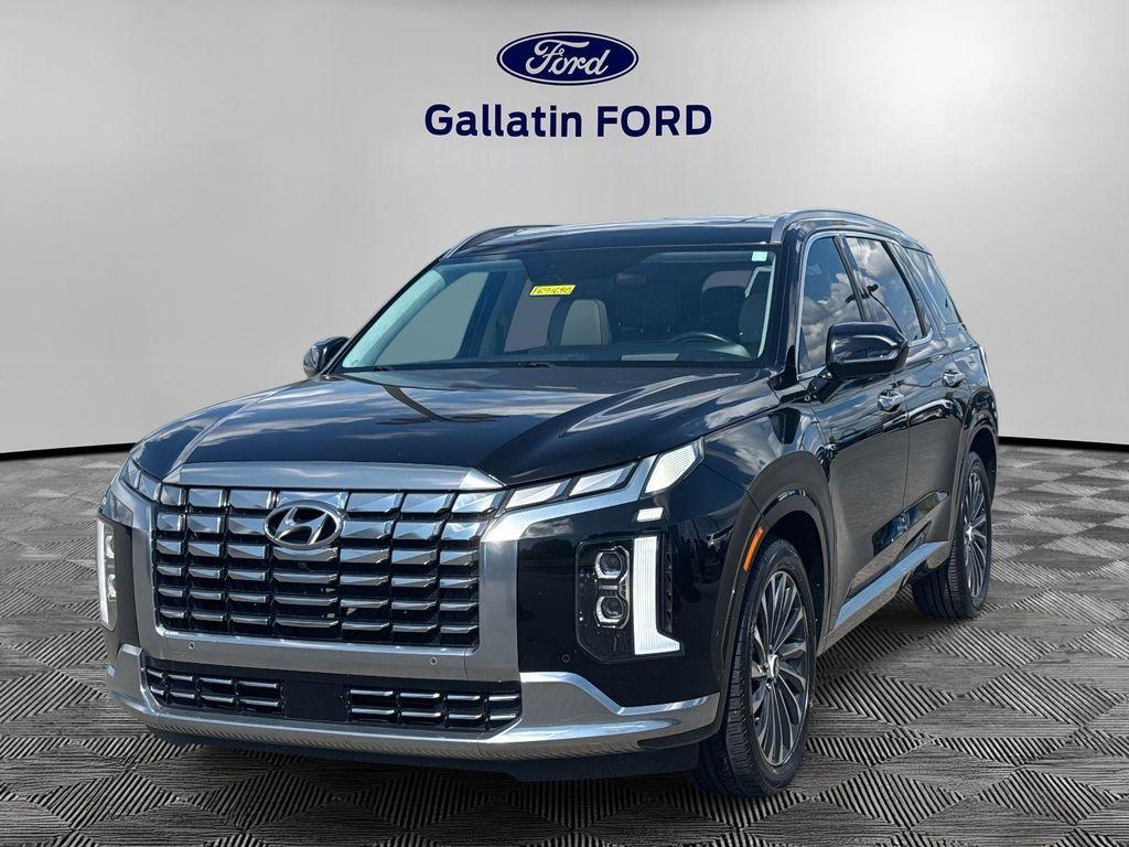 used 2024 Hyundai Palisade car, priced at $40,444