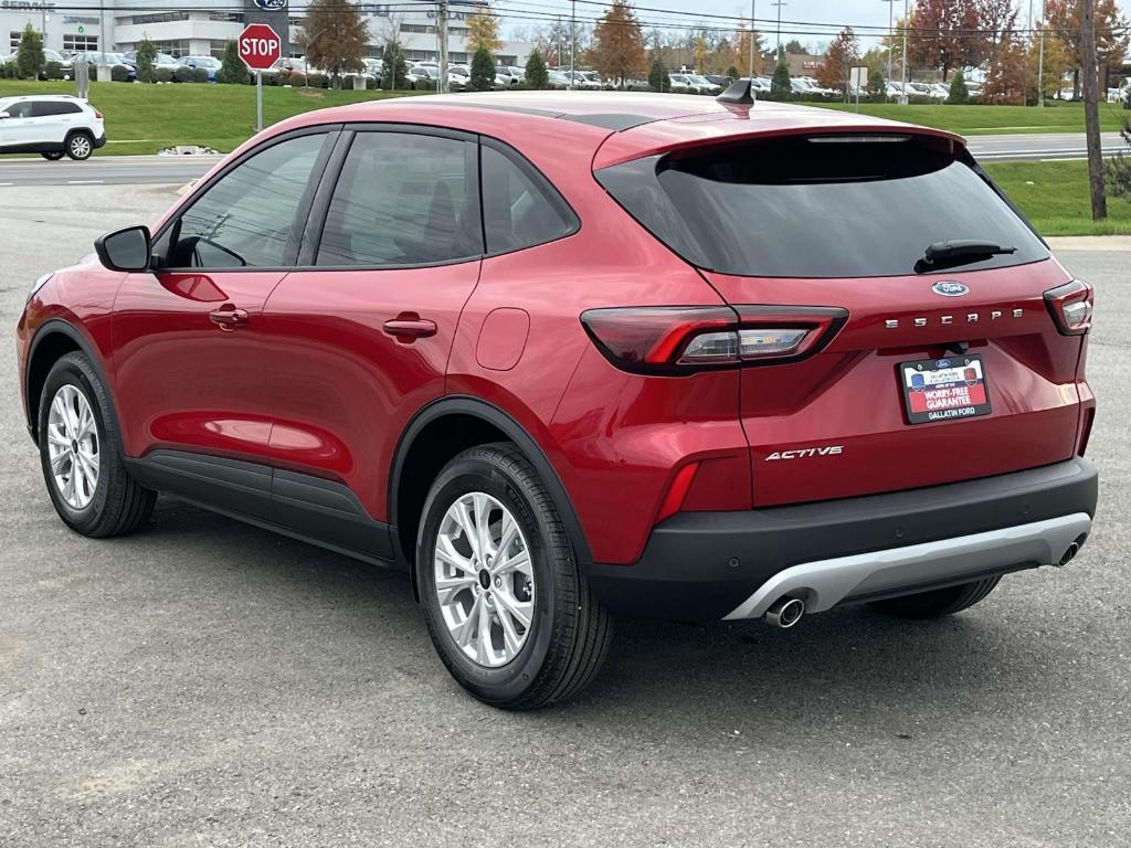 new 2025 Ford Escape car, priced at $31,630