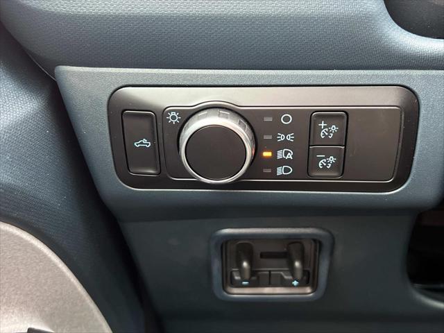new 2025 Ford Maverick car, priced at $35,095