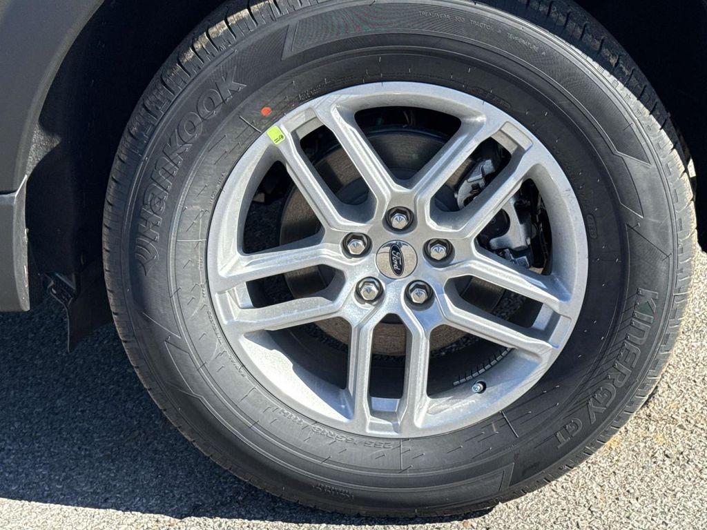 new 2026 Ford Explorer car, priced at $46,380