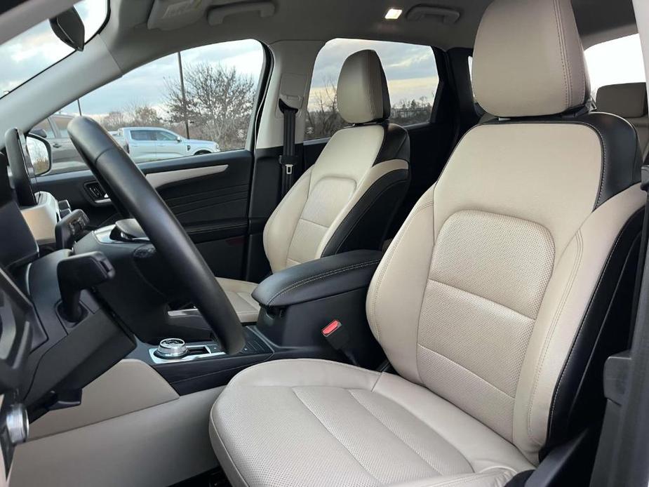 used 2022 Ford Escape car, priced at $29,444