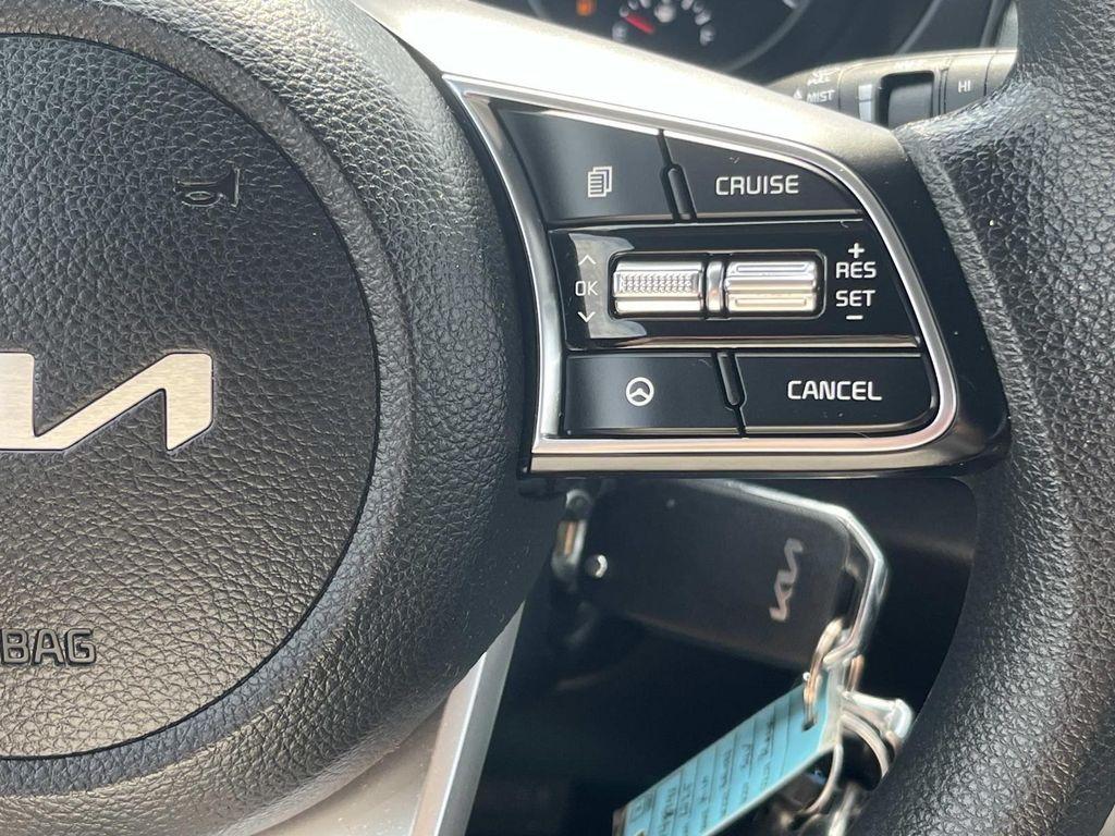 used 2023 Kia Seltos car, priced at $21,444