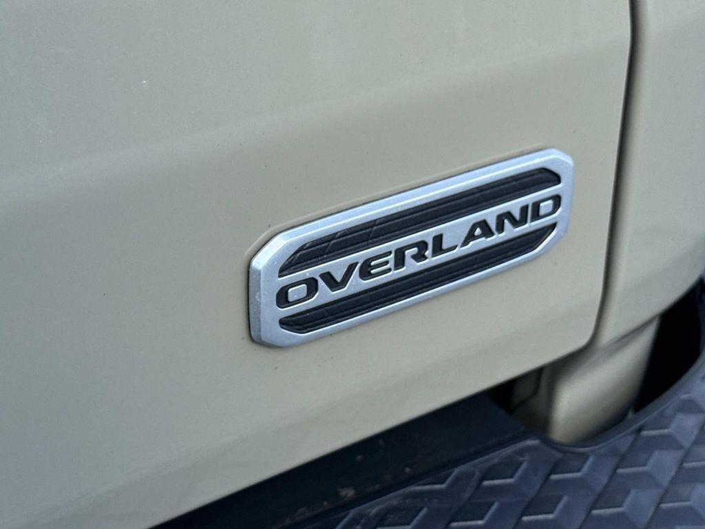 used 2022 Jeep Gladiator car, priced at $31,399