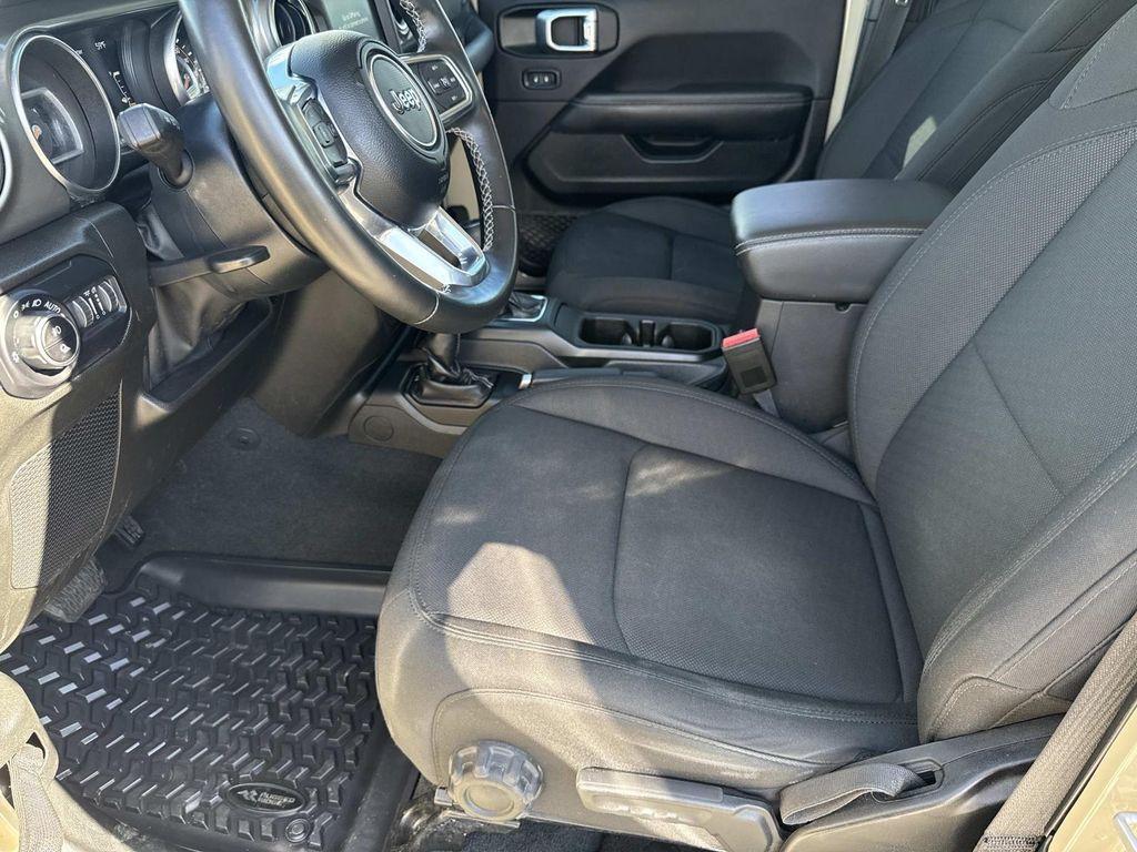 used 2022 Jeep Gladiator car, priced at $31,399