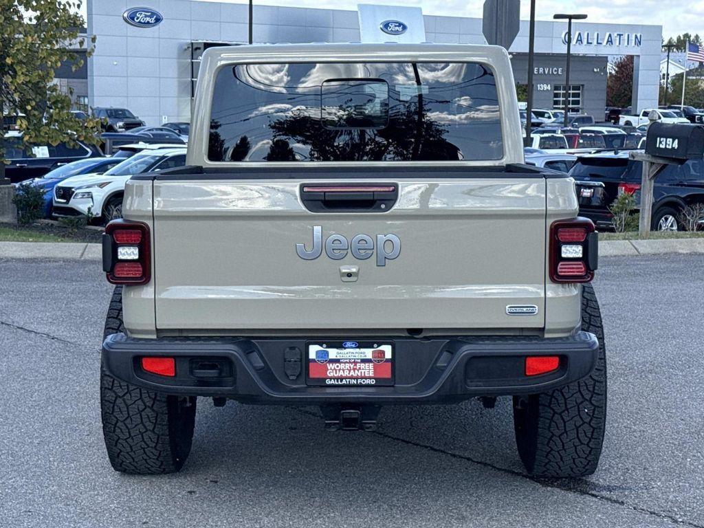 used 2022 Jeep Gladiator car, priced at $31,399