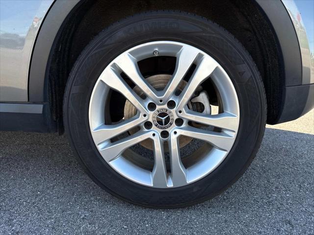 used 2020 Mercedes-Benz GLA 250 car, priced at $23,400