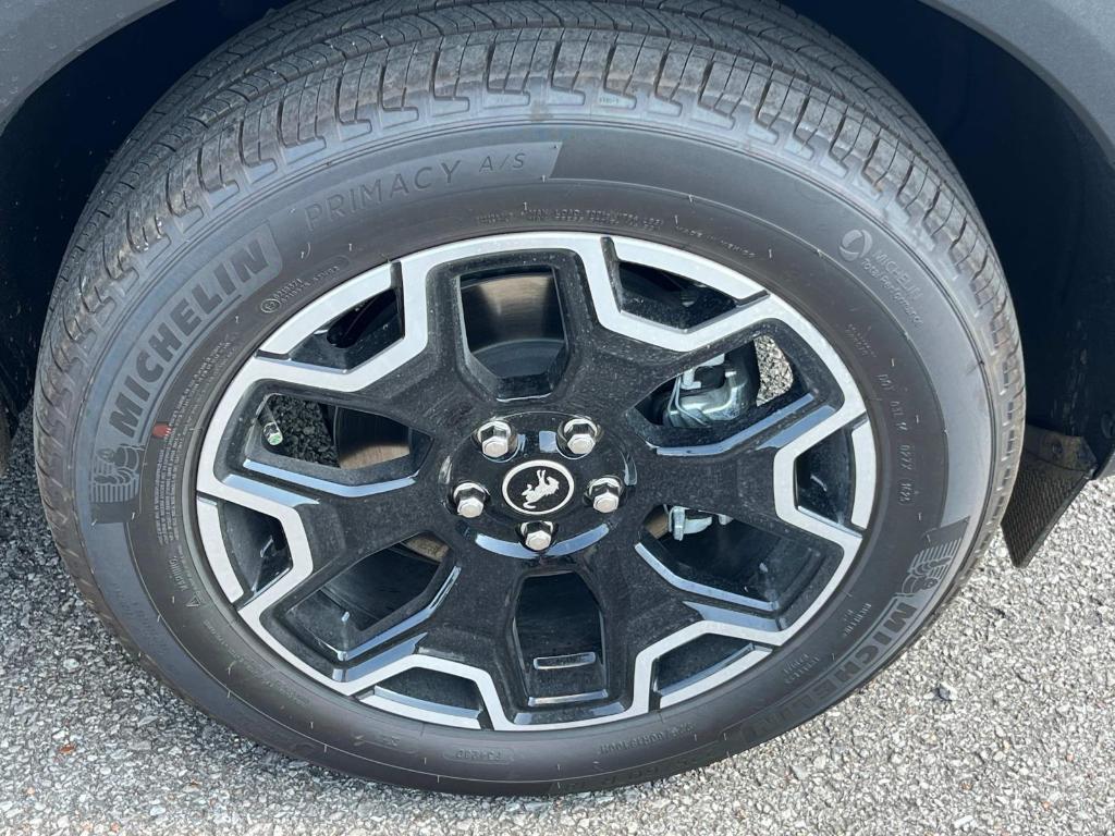new 2025 Ford Bronco Sport car, priced at $41,476