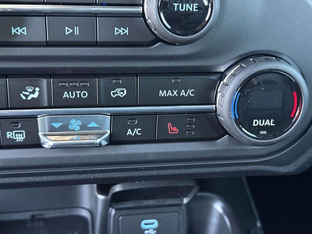 new 2025 Ford Bronco car, priced at $67,280