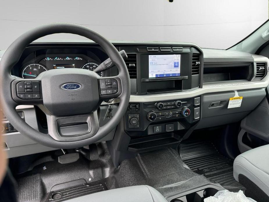 new 2024 Ford F-450 car, priced at $73,600