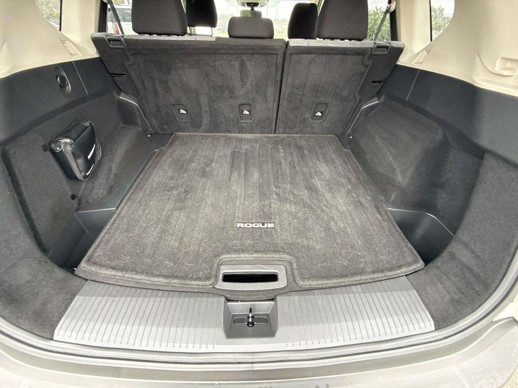 used 2021 Nissan Rogue car, priced at $21,944
