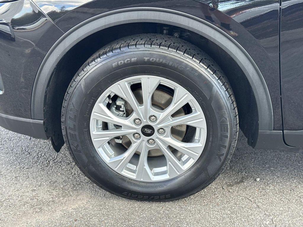 used 2024 Ford Escape car, priced at $24,444
