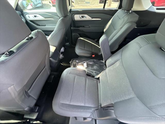new 2025 Ford Explorer car, priced at $41,447