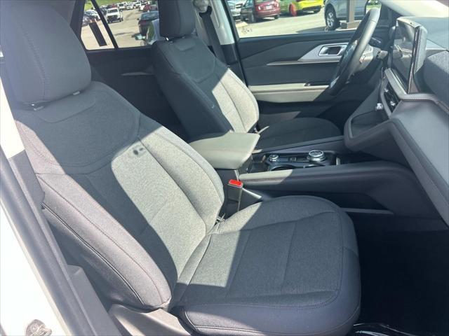 new 2025 Ford Explorer car, priced at $41,447