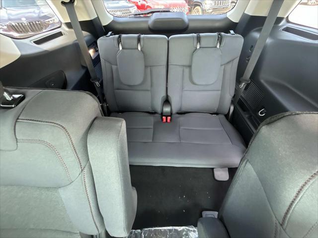 new 2025 Ford Explorer car, priced at $41,447