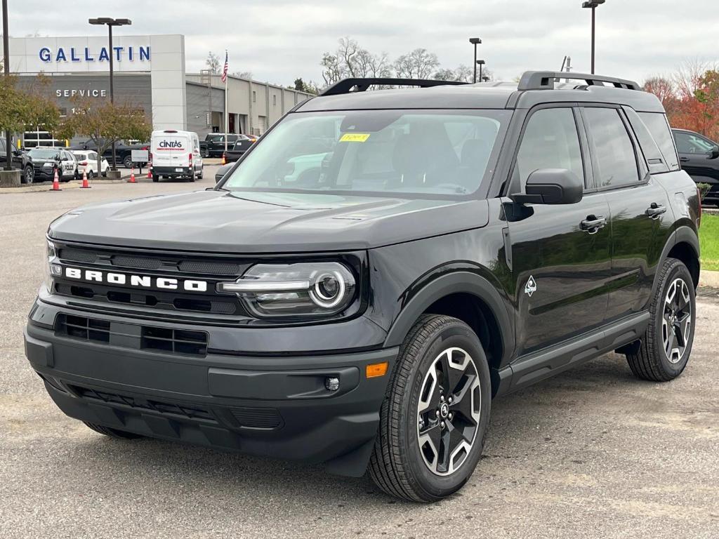 new 2024 Ford Bronco Sport car, priced at $37,920