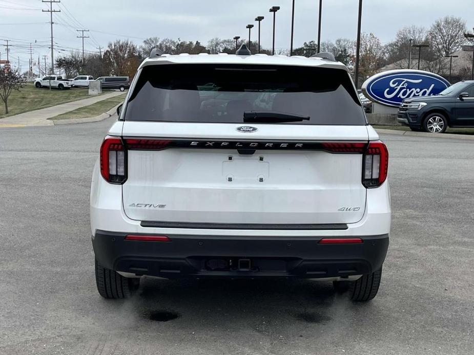 new 2025 Ford Explorer car, priced at $44,145