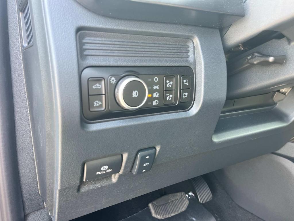 new 2025 Ford F-250 car, priced at $93,255