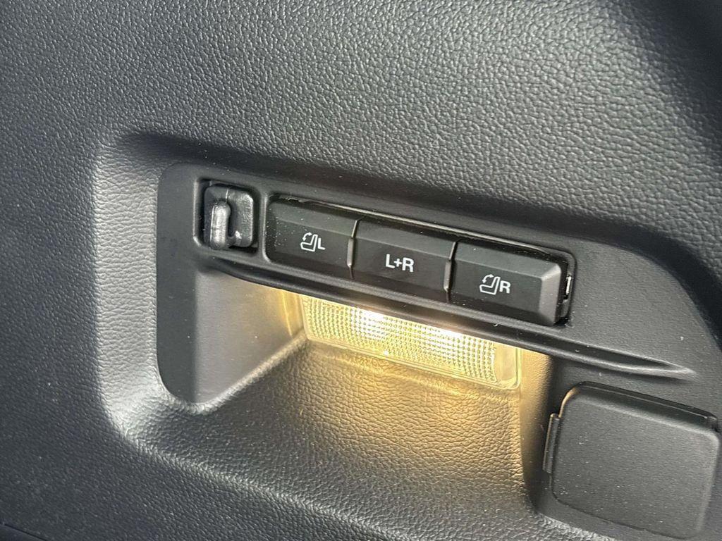 new 2025 Ford Explorer car, priced at $51,122