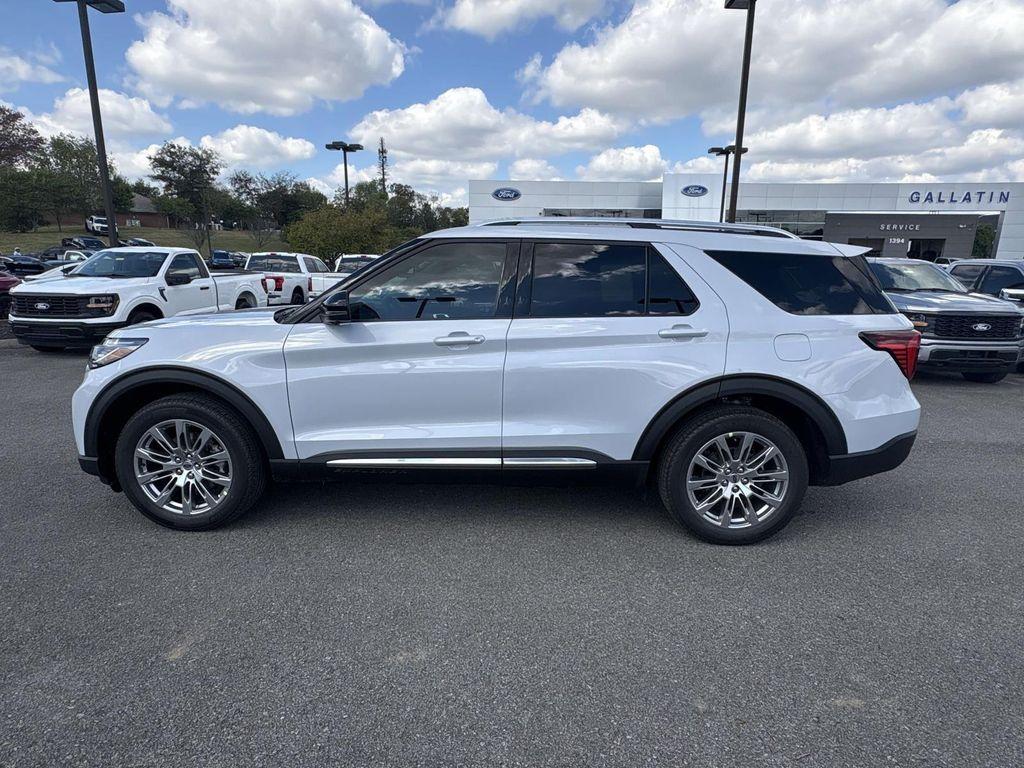 new 2025 Ford Explorer car, priced at $51,122
