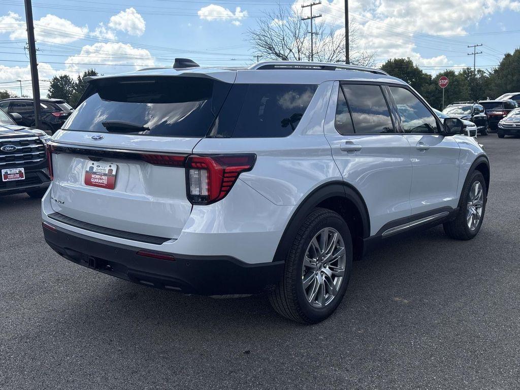 new 2025 Ford Explorer car, priced at $51,122