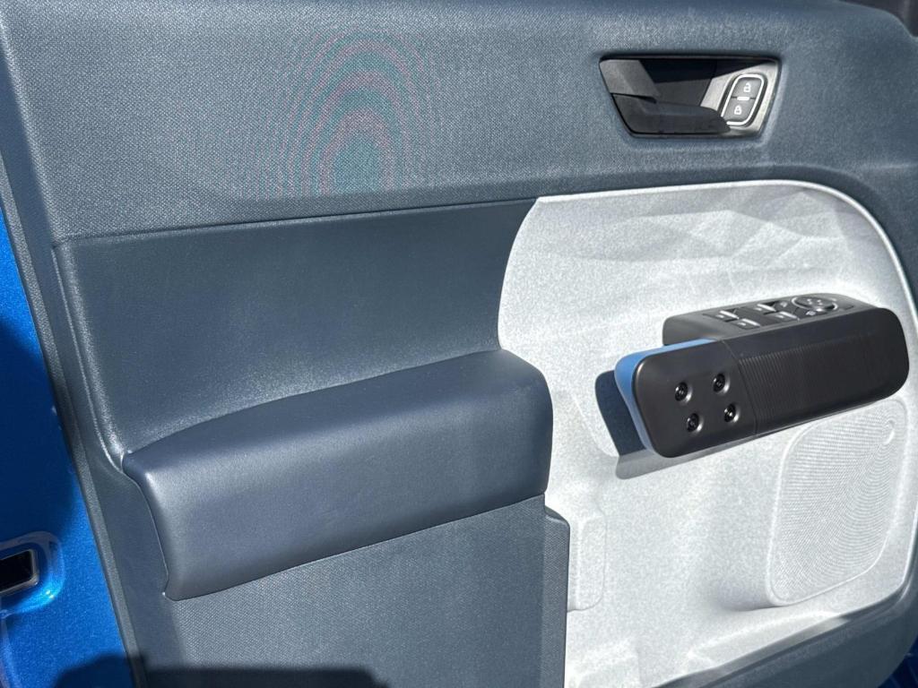 new 2025 Ford Maverick car, priced at $34,317