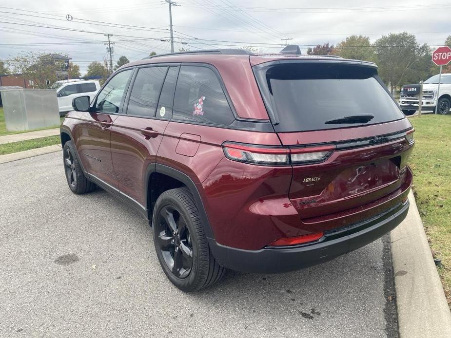 used 2023 Jeep Grand Cherokee car, priced at $38,444