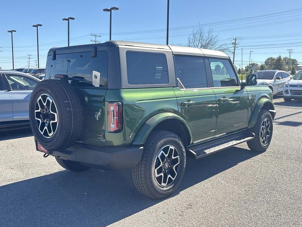 new 2025 Ford Bronco car, priced at $50,571