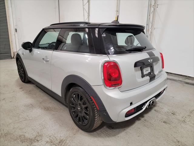 used 2018 MINI Hardtop car, priced at $16,542