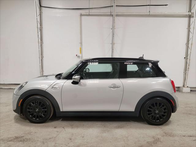 used 2018 MINI Hardtop car, priced at $16,542