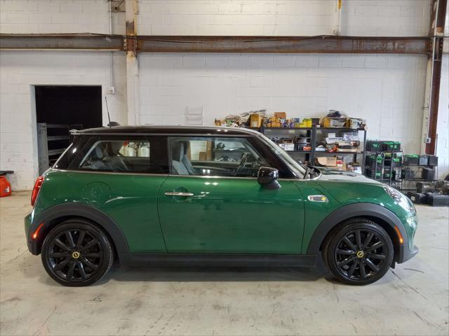 used 2021 MINI Hardtop car, priced at $16,492