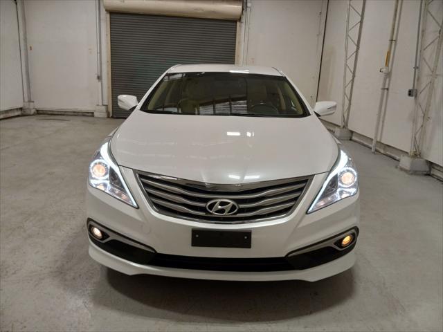 used 2015 Hyundai Azera car, priced at $13,542