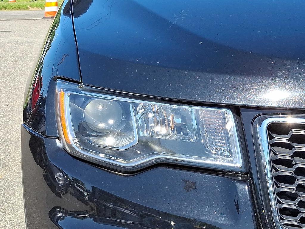 used 2020 Jeep Grand Cherokee car, priced at $21,624