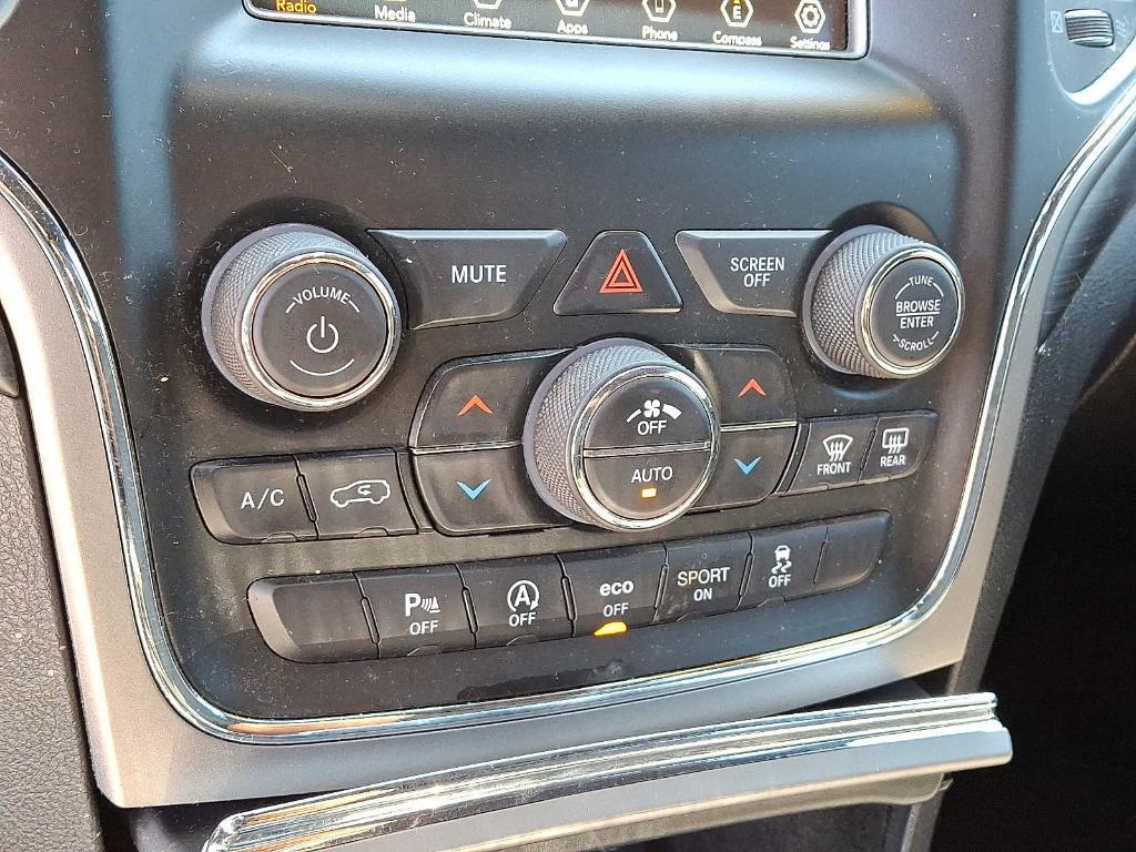 used 2020 Jeep Grand Cherokee car, priced at $21,624