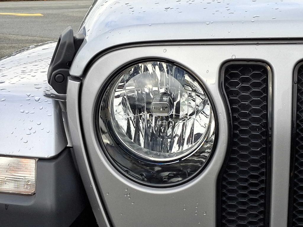 used 2021 Jeep Wrangler Unlimited car, priced at $32,896