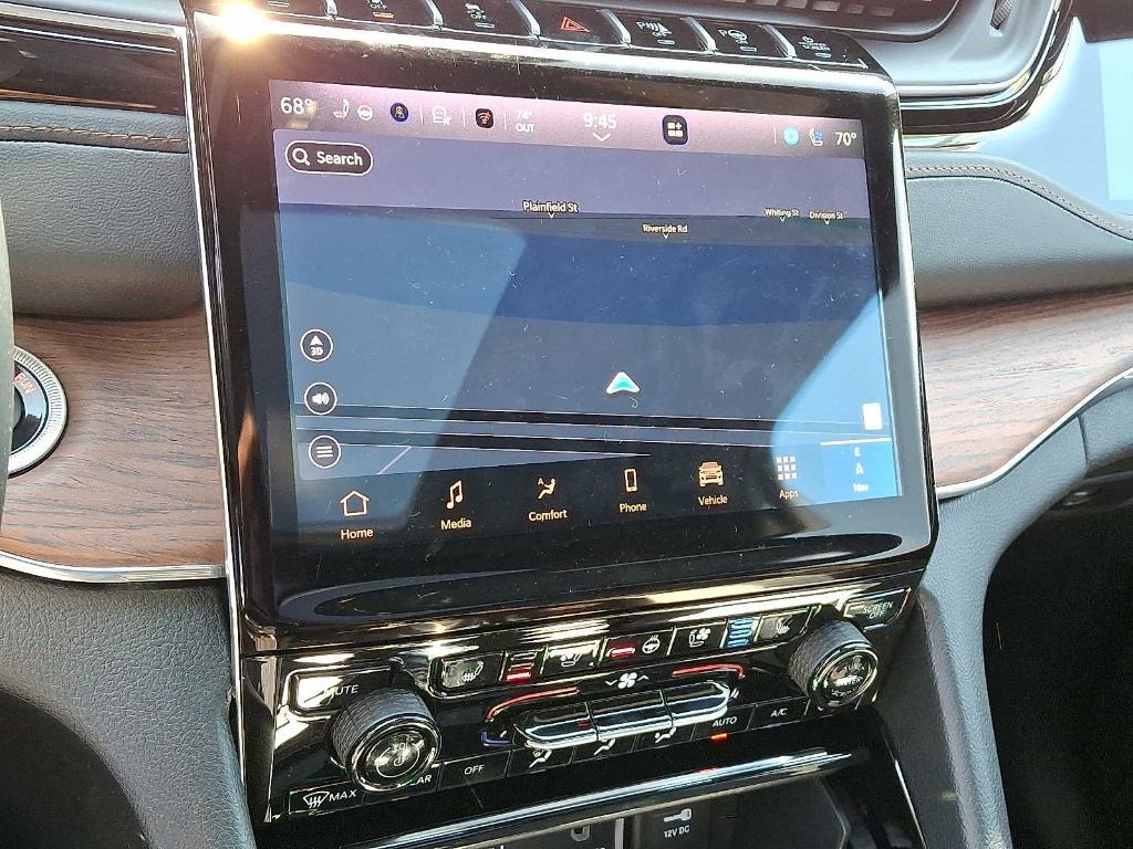 new 2025 Jeep Grand Cherokee car, priced at $62,589